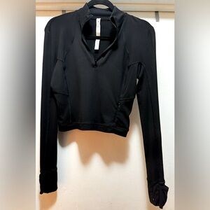Lululemon “Its Rulu Run Cropped Half-Zip “ | Size 6
